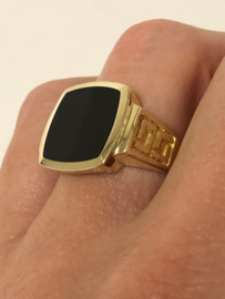 14 K Gouden Heren Zegelring Onyx / Meander Versace Motief - 8,95 g