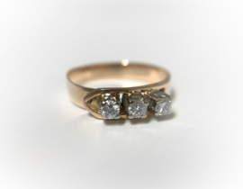 14 K Antiek Rosé Gouden Bandring (Overslag)  0.30 crt Diamant H / VVS1