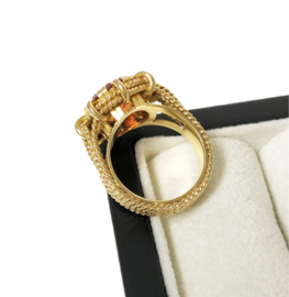 Antiek Gouden Ring ca 4.5 ct Briljant Geslepen Oranje Saffier