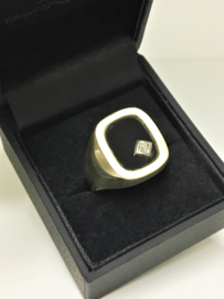 14 K Gouden Heren Zegelring Onyx Briljantgeslepen Diamant