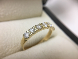 Desiree 14 K Gouden Rijring 0.80 crt Briljantgeslepen Diamant H/VVS