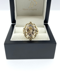 Vintage 8 Karaat Dames Ring Ovaal Gefacetteerde Rookkwarts