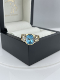 Vintage 18 Karaat Gouden Ring Ovaal Gefacetteerd Swiss Blue Topaas