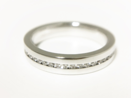 14 K Witgouden Band Rij Ring 0.23 crt Diamant VVS1