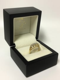 14 K Antiek Gouden Rijring 0.15 crt Briljantgeslepen Diamant