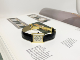 Must de Cartier Tank Midsize Quartz White Roman Dial Deployante Incl Cartier Garantie