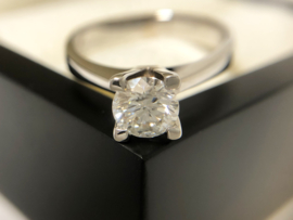 18 K Witgouden Solitair Ring 1 crt Briljantgeslepen Diamant - H / VVS2