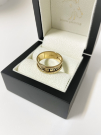 Handgemaakte 18 K Gouden Antieke Engelse Memory Ring 1941 - London