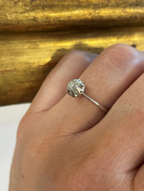 Handvervaardigd Antiek Witgouden Puntscheen Solitair Ring ca 0.30 crt Briljant Geslepen Diamant - H / VVS1