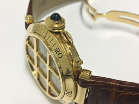 Pasha de Cartier Grill 38 mm- 18 K Gouden Heren Polshorloge Incl Doos / Papieren