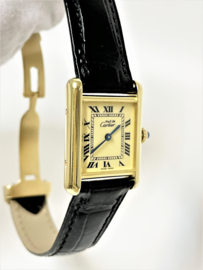 Must de Cartier Tank Midsize Quartz 1613 Roman Dial Deployante - Cartier Garantie