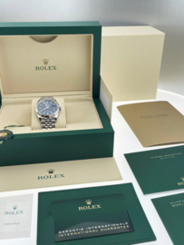 Rolex Oyster Perpetual Datejust 126234 Staal/18K Goud Bright Blue Dial Bj. 2022 Ongedragen Full Set