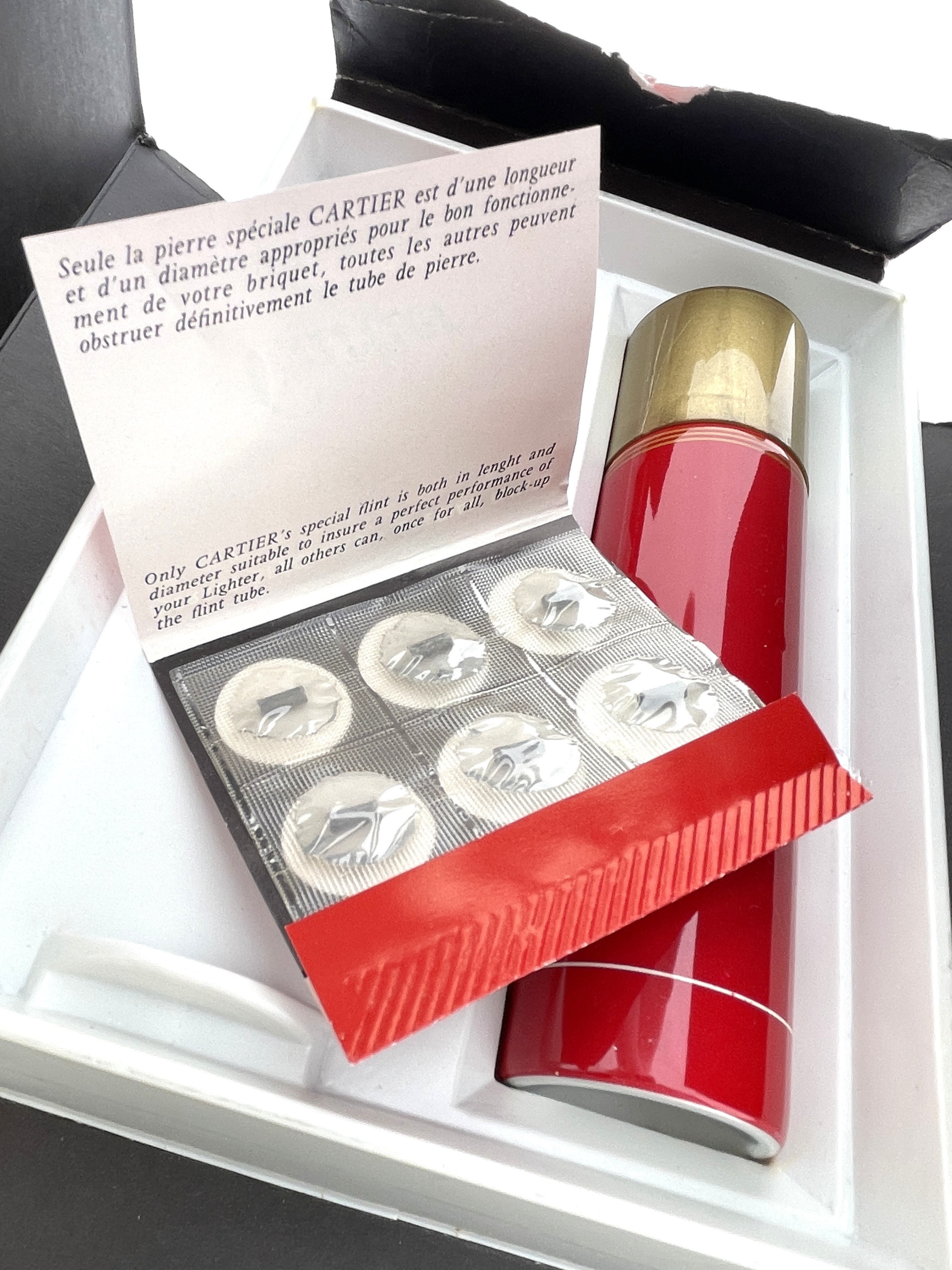 Les Must de Cartier Vintage Aansteker Vermeil Briquet Oval Shaped Striped - Full Set