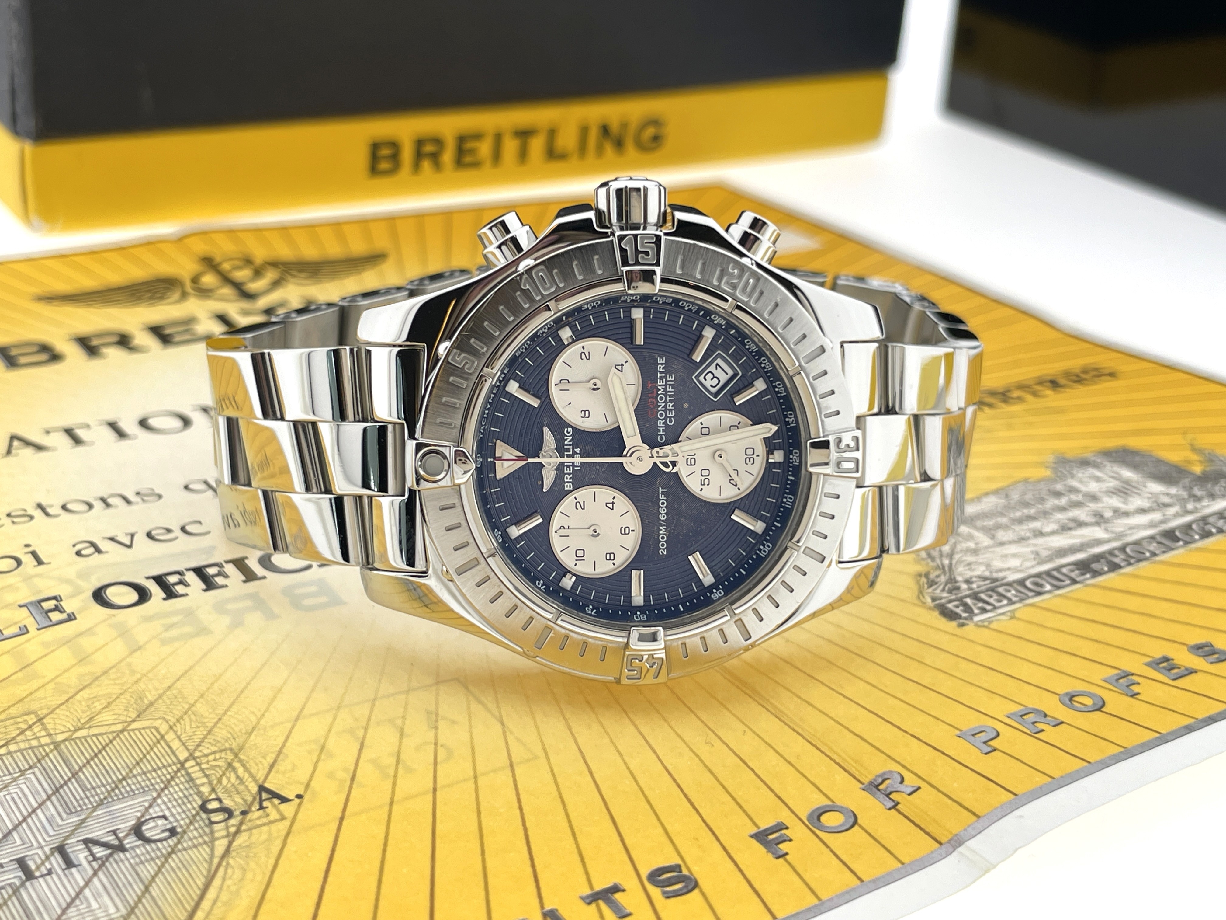 BREITLING Colt Chronometre Quartz  A73380 41 mm - Full Set