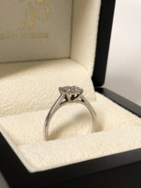 18 K Witgouden Rozet Ring 0.29 crt Briljantgeslepen Diamant H / VS2