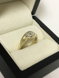 14 K Gouden Fantasie Slagring 0.30 crt Briljantgeslepen Diamant