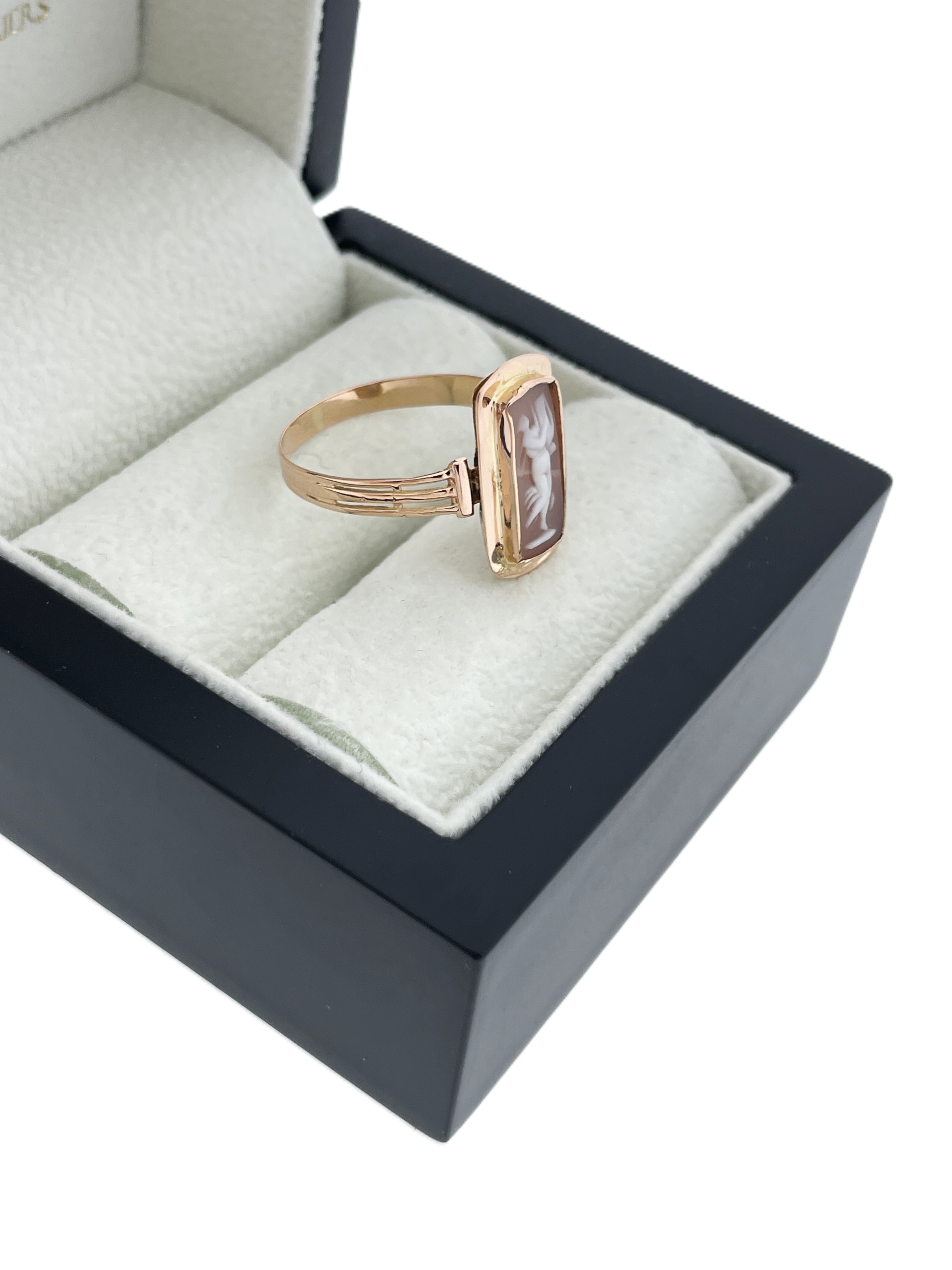 Antiek Gouden Ring Schelp Camee Parelmoer Orpheus