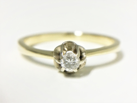14 K Gouden Solitair Ring 0.10 crt Briljantgeslepen Diamant