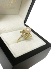 14 Karaat Antiek Gouden Fantasie Ring Cultivé Zoetwater Parel