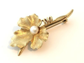 Antiek 14 K Gouden Parel Blad Broche  - 4,6 cm