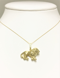 14 K Gouden Hanger - Leeuw