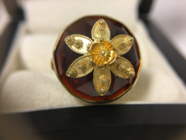 Antiek Gouden Ring Facet Geslepen Granaat Bloem Zeeuwse Knoopjes - 9,9 g