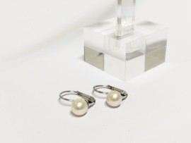 18 K Witgouden Oorhangers Zoetwater Parel - 1,5 cm