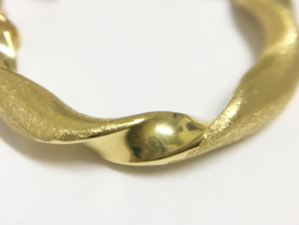 14 K Gouden Wokkel Creolen (mat / glans) - 2,5 cm