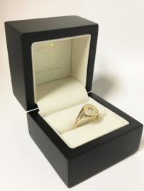 14 K Gouden Dames Zegelring 0.15 crt Briljantgeslepen Diamant