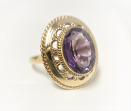 Antiek Gouden Entourage Ring Amethystkleurige Cubic Zirkonia