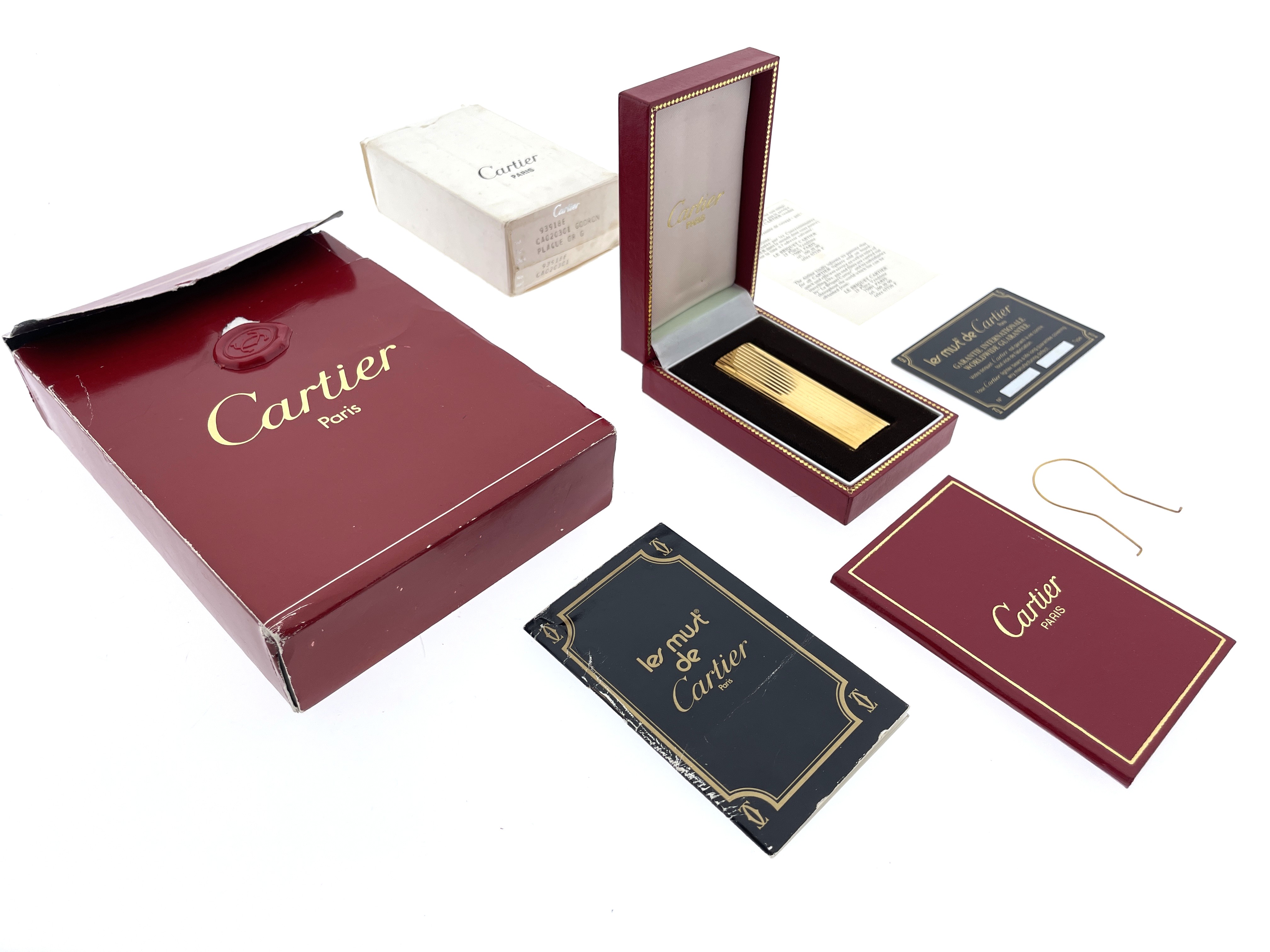 Les Must de Cartier Vintage Aansteker Vermeil Briquet Oval Shaped Striped - Full Set