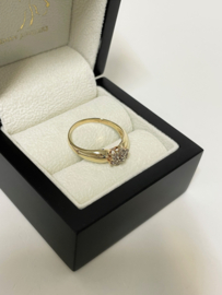 14 K Gouden Rozet Ring ca 0.15 crt Briljant Geslepen Diamant