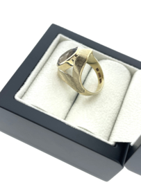 Vintage 8 Karaat Dames Ring Ovaal Gefacetteerd Rookkwarts