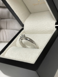 Diamonde Witgouden Solitair Bandring 0.20 ct Briljant Geslepen Diamant Loupe Zuiver