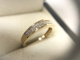 14 Karaat Gouden Bandring ca 0.22 ct Briljant Geslepen Diamant