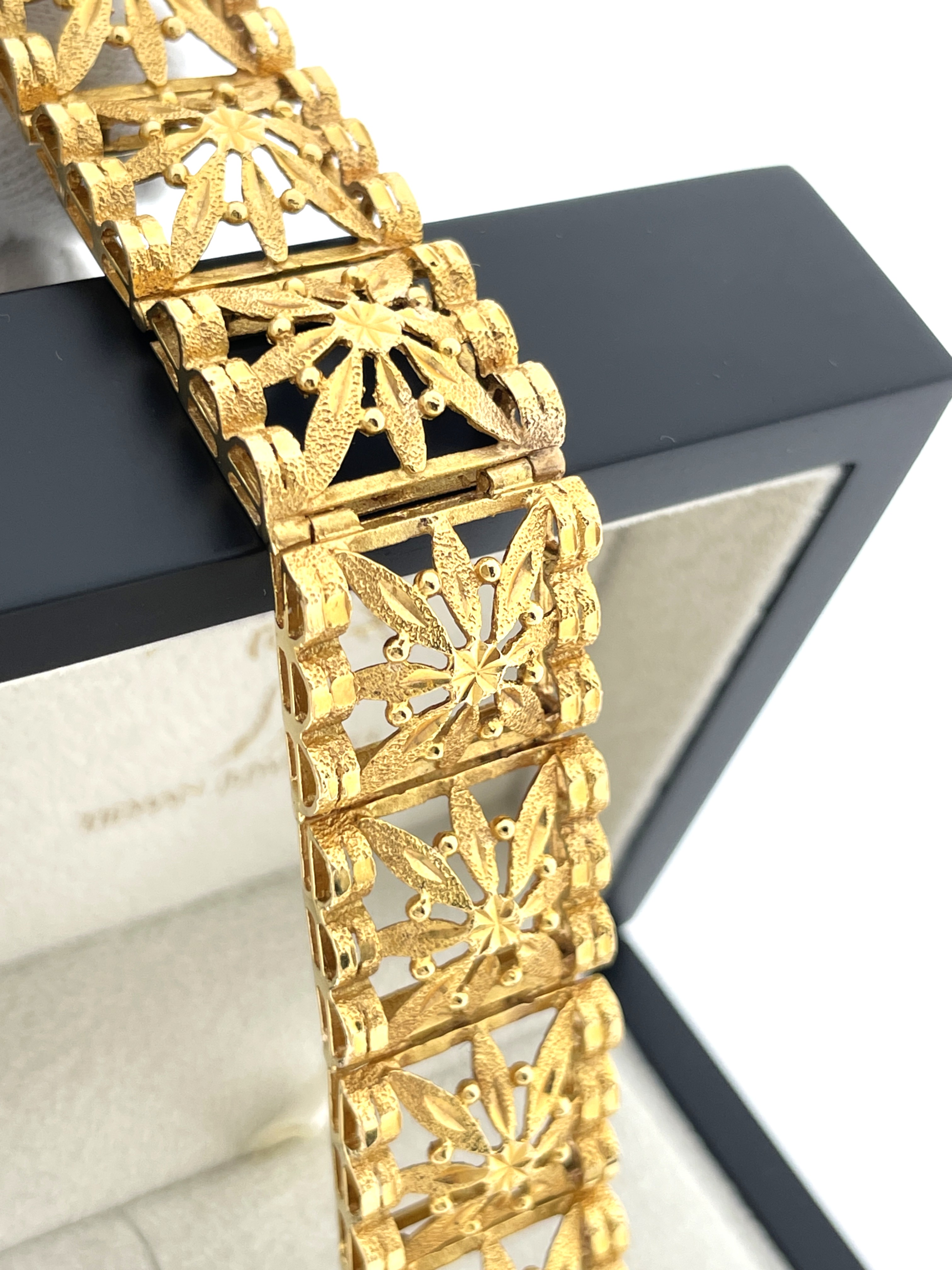 Antiek, handvervaardigd 18 Karaat Gouden Armband - 38.4 g