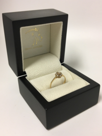 Le Chic 14 K Gouden Rozet Ring 0.21 crt Briljantgeslepen Diamant