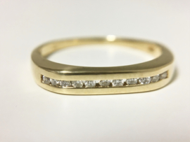 14 K Gouden Rijring 0.11 crt Briljantgeslepen Diamant