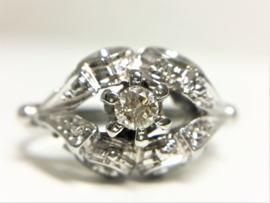 18 K Antiek Witgouden Ring 0.10 crt Briljantgeslepen Diamant (Rosé)