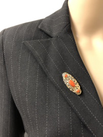 Handvervaardigd Antiek Gouden Broche Cabochon Geslepen Gelakt Bloedkoraal