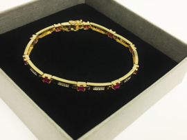 18 K Gouden Schakel Armband 0.36 crt Diamant / Prinses Geslepen Robijn