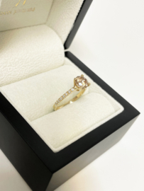 14 K Gouden Ring 1.27 crt Briljant Geslepen Diamant Incl AIG Diamant Certificaat