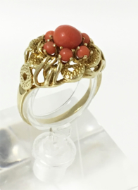 Antiek Gouden Rozet Ring Cabochon Geslepen Bloedkoraal