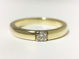 14 K Gouden Bandring / Aanschuifring 0.10 crt Diamant