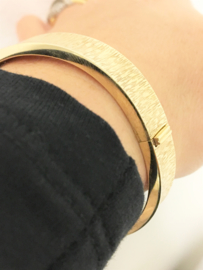 14 K Gouden Slaven Armband Boomschors Motief - 24,1 g