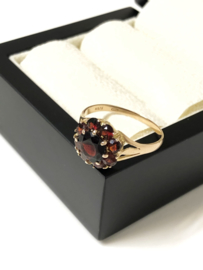 8 Karaat Antieke Rozet Ring Facet Geslepen Granaat