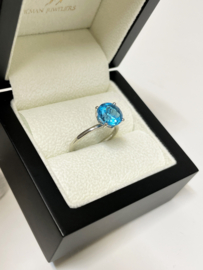 14 K Witgouden Solitair Ring ca 3 ct Briljant Geslepen Swiss Blue Topaas