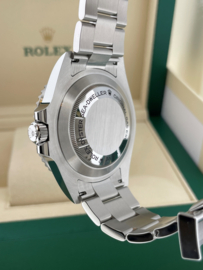 Rolex Seadweller 126600 Single Red 43 mm Full Set - Nieuw / 2023