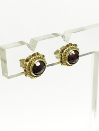 14 K Antiek Gouden Oorstekers Facetgeslepen Granaat