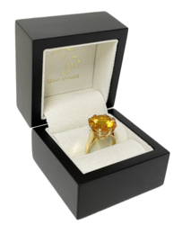 Grote 18 K Gouden Solitair Ring ca 15 ct Briljant Geslepen Oranje Saffier